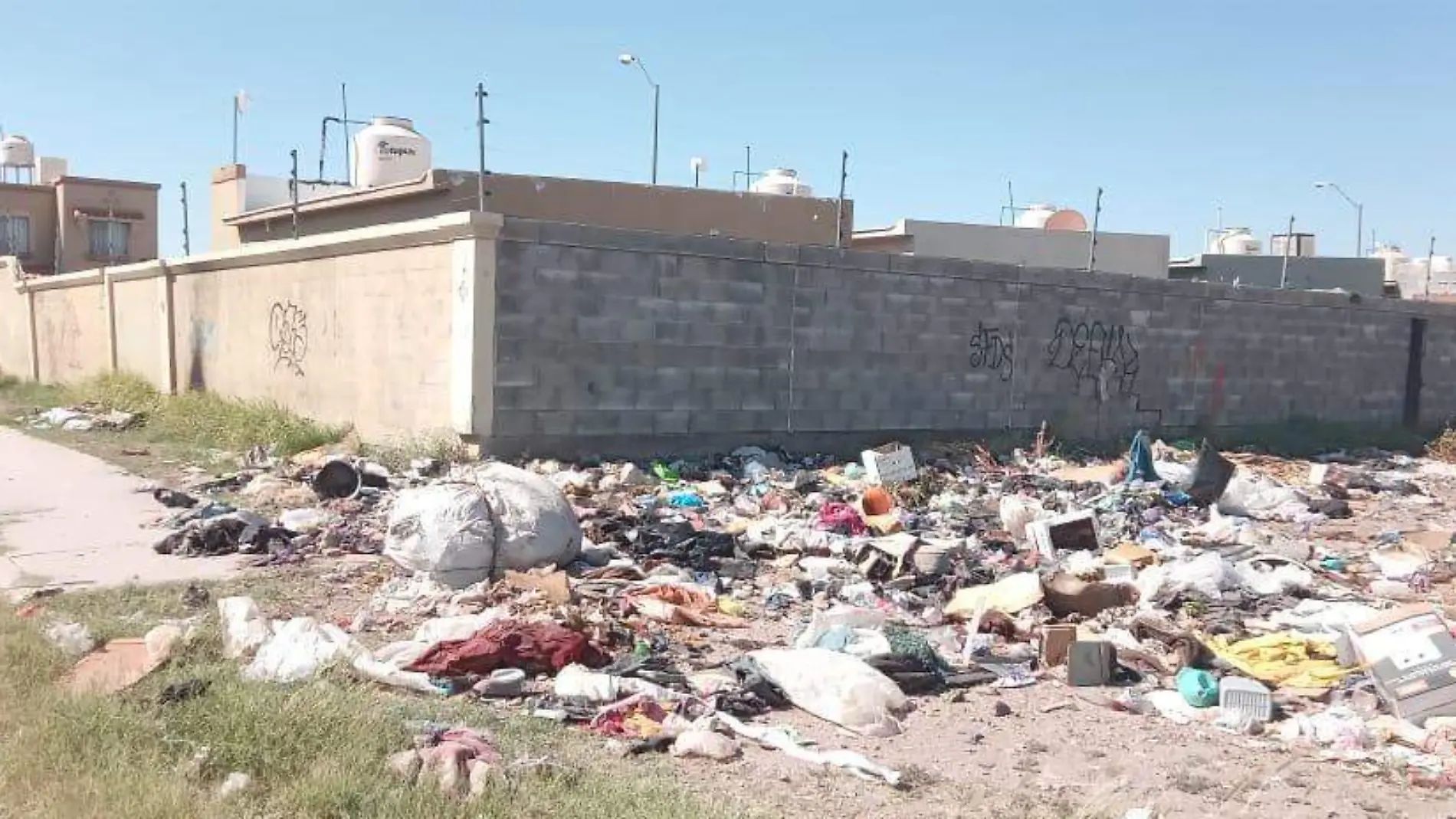 basurero clandestino basura lote baldío contaminación